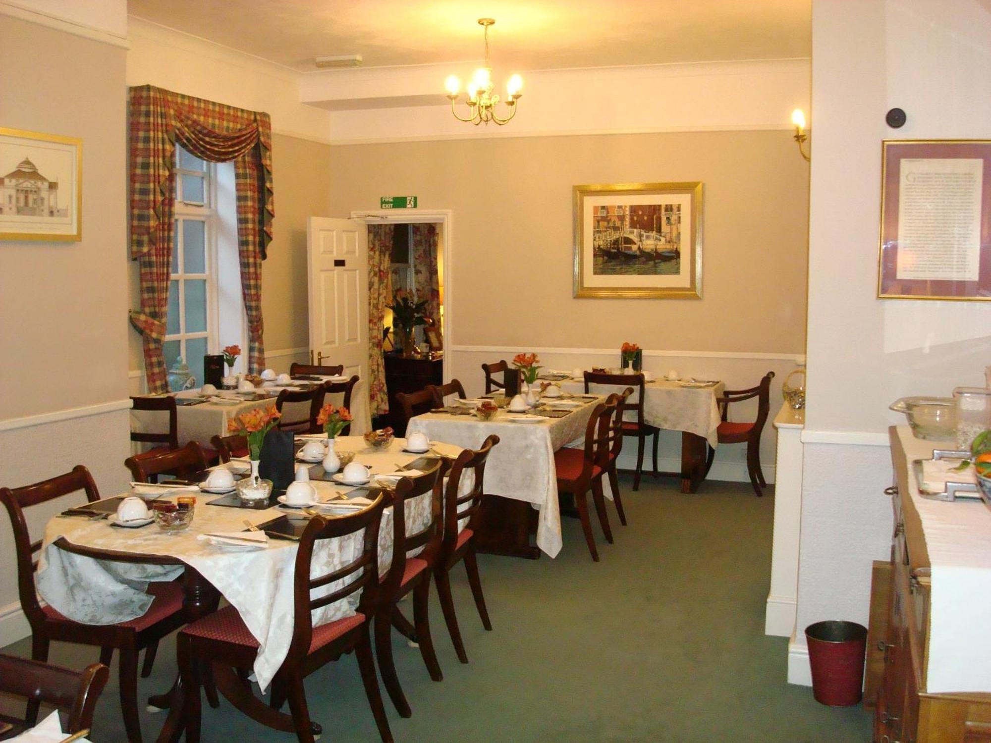 Hunters Lodge Guest House Southampton Exterior foto
